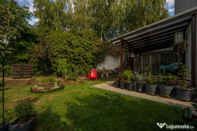 Parter de vilă, 4 camere, 2 băi și grădină 245mp, Parcu - Mogosoaia (Bucuresti-Ilfov)