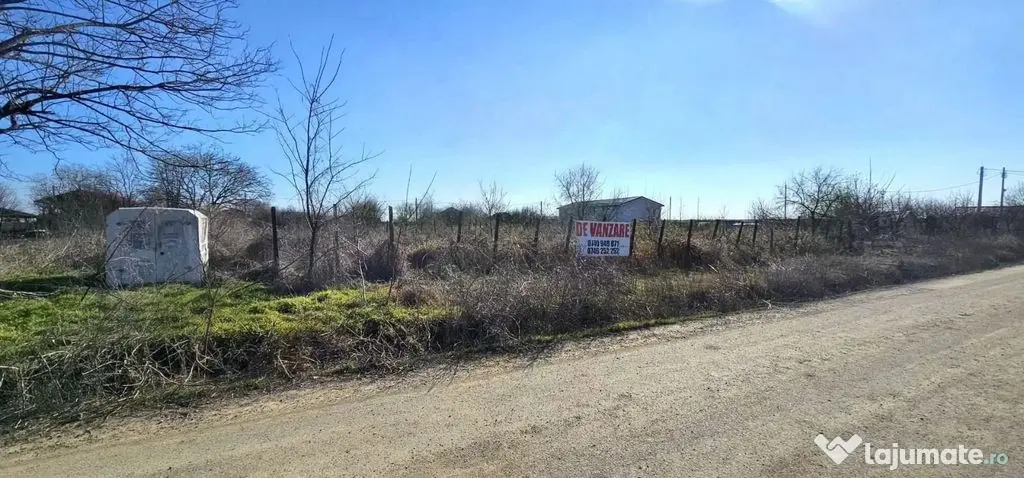 De vanzare 1600 mp curti constructii, Vanatori, 56.000 euro - Vanatori (Galati)