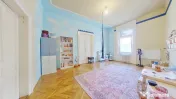 Apartament modern cu 3 camere într-o clădire istorică, la 