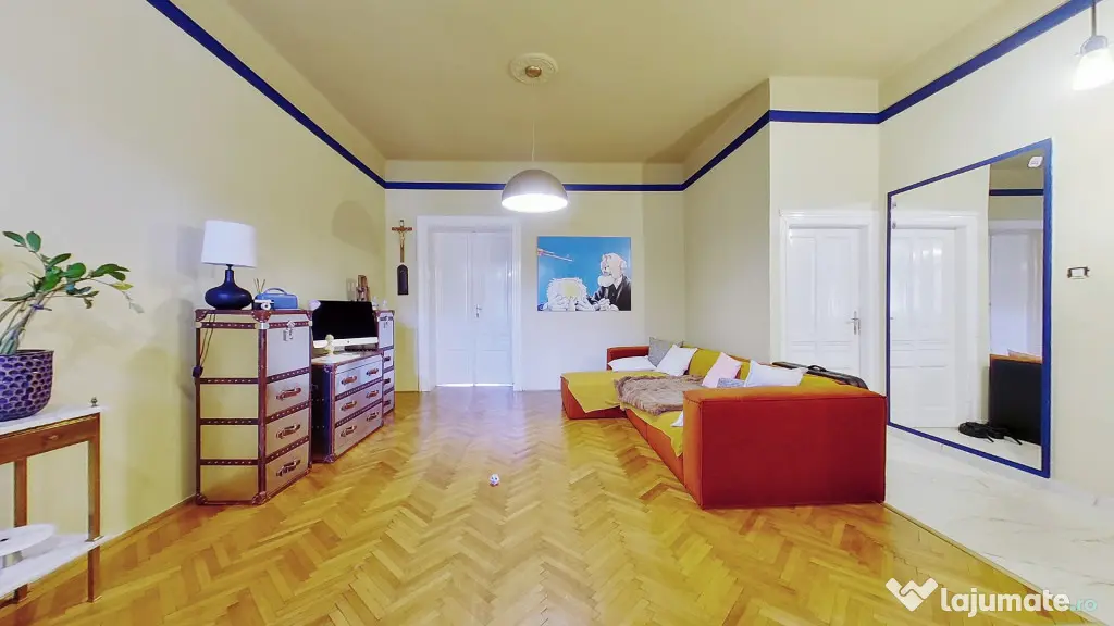Apartament modern cu 3 camere într-o clădire istorică, la - Arad (Arad)