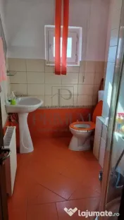Dambovita - 2 Camere - Centrala proprie - Etaj intermediar -