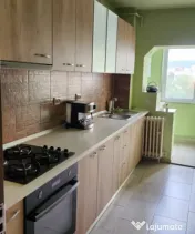 Apartament cu 3 camere, luminos și primitor, într-o zonă 