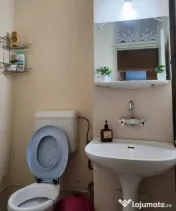 Apartament cu 3 camere, luminos și primitor, într-o zonă 