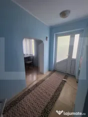 Casă cu 4 camere și teren de 1200 mp 