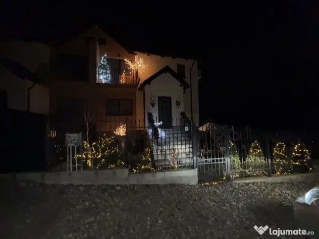 Casă de vânzare , duplex -proprietar - Miroslava (Iasi)
