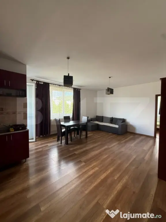 Apartament 3 camere, parcare, zona Vivo - Cluj-Napoca (Cluj)
