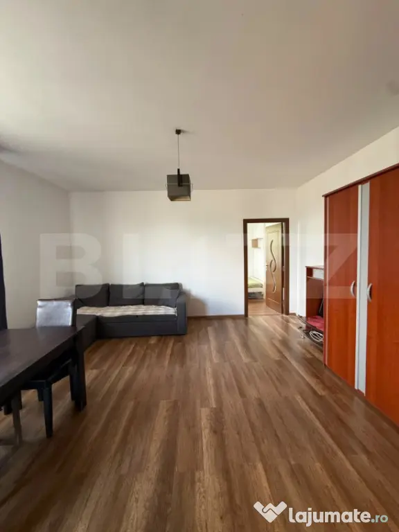 Apartament 3 camere, parcare, zona Vivo - Cluj-Napoca (Cluj)