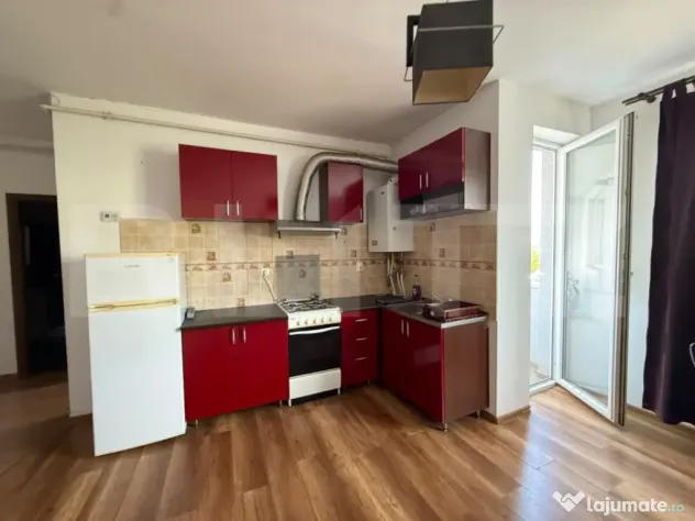 Apartament 3 camere, parcare, zona Vivo - Cluj-Napoca (Cluj)