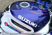 REZERVOR / suzuki / gsxr / 600 / 750 / SRAD 