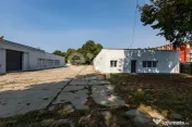 Hală de închiriat – 450 mp utili | Calea Moinești | Zon