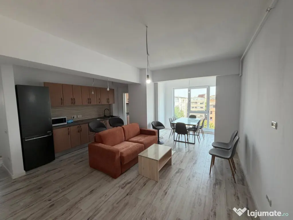 Apartament 3 camere ,92 mp utili , prima inchiriere PROMENAD - Craiova (Dolj)