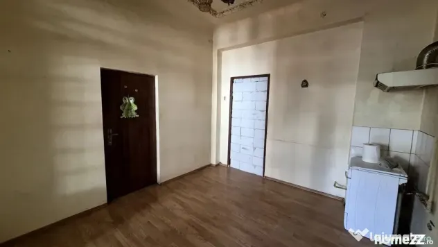 Garsoniera 41,32 mp, parter inalt - Pache Protopopescu - Foisorul de Foc - Bucuresti (Bucuresti-Ilfov)