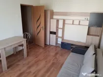 Apartament cu o cameră de închiriat - Zonă centrală, Bul
