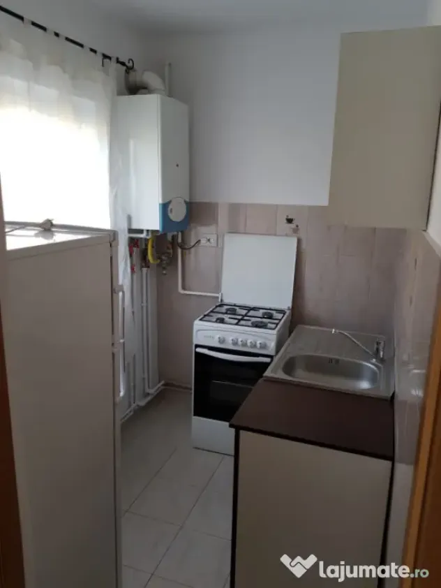 Apartament cu o cameră de închiriat - Zonă centrală, Bul - Baia Mare (Maramures)