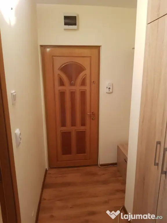 Apartament cu o cameră de închiriat - Zonă centrală, Bul - Baia Mare (Maramures)