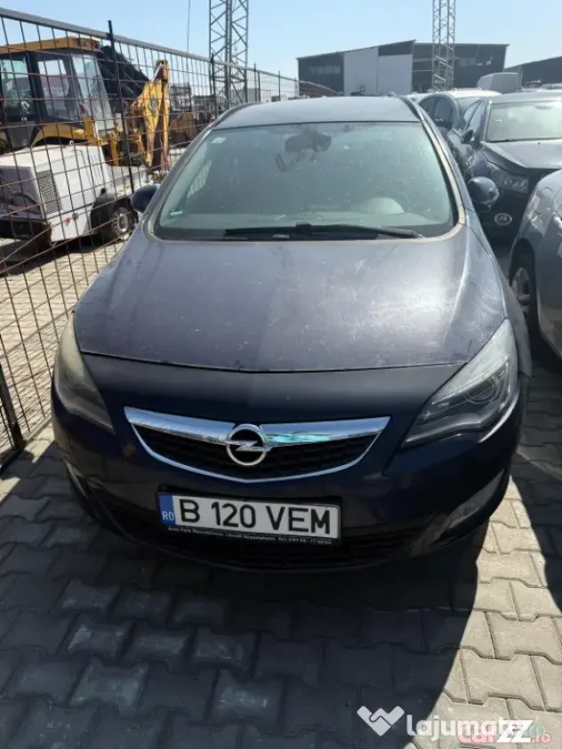 Opel Astra J Sports Tourer Diesel CDTI – 263.000 km – Break - Ciorogarla (Bucuresti-Ilfov)