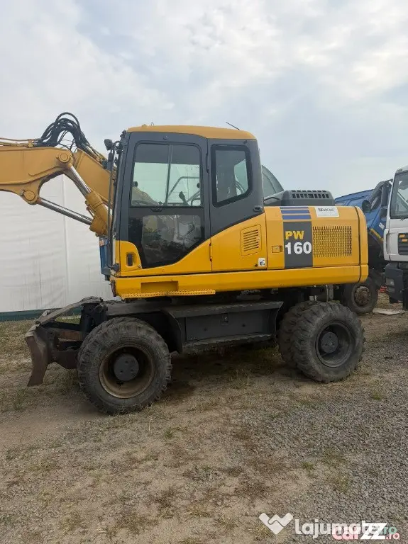 Cilindru hidraulic excavator pe roti Komatsu PW160 piese - Seini (Maramures)