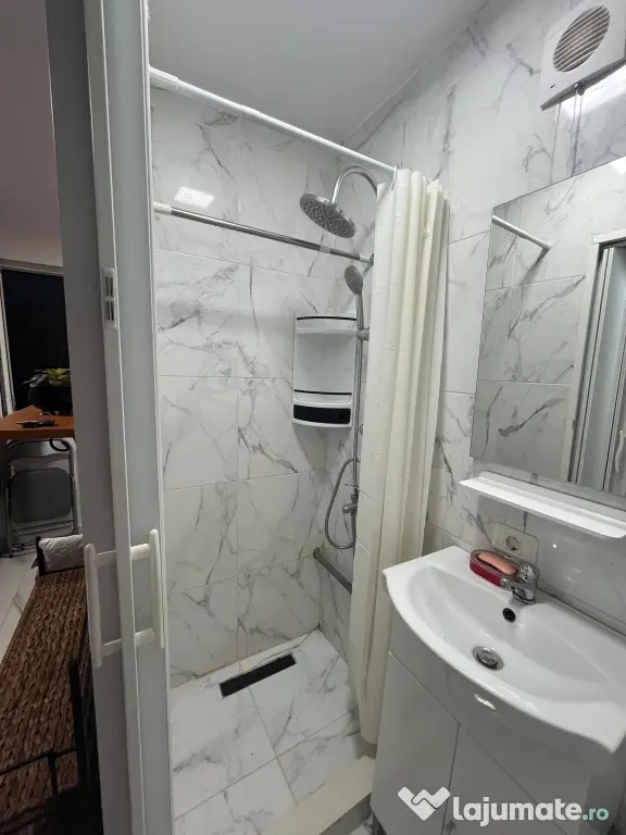 Inchiriere garsonieră modernă & complet utilată, Etaj 1 -Zona Piața Berceni Sud