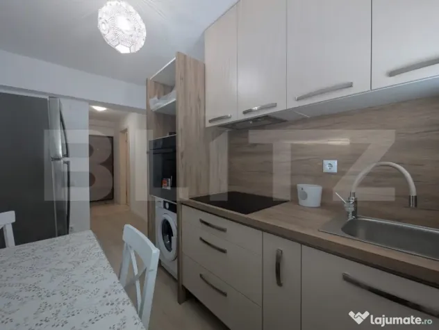 Prima închiriere, apartament central - Oradea (Bihor)