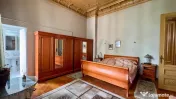 Apartament cu istorie si caracter l 168 mp l Ultracentral l Piata Romana