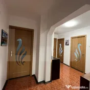 Apartament 4 camere | 80 mp utili + balcon | Piața Mare | ?