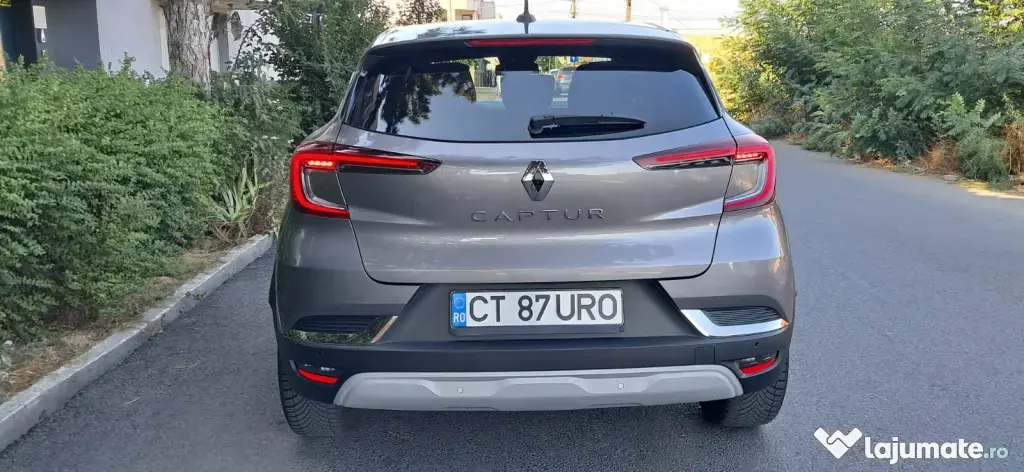 RENAULT Captur 2022 — imagine 11