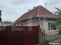 Casa familiala cu teren intravilan separat in satul Micfala