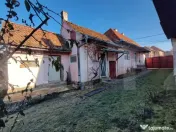Casa familiala cu teren intravilan separat in satul Micfala 