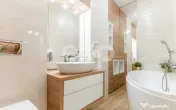 Apartament 5 camere | 128 mp | Garaj si parcare | Plopilor
