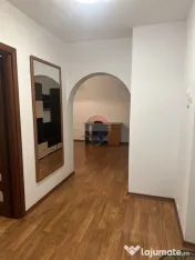 Apartament cu 3 camere de închiriat Privighetoriii 