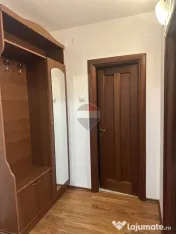 Apartament cu 3 camere de închiriat Privighetoriii 