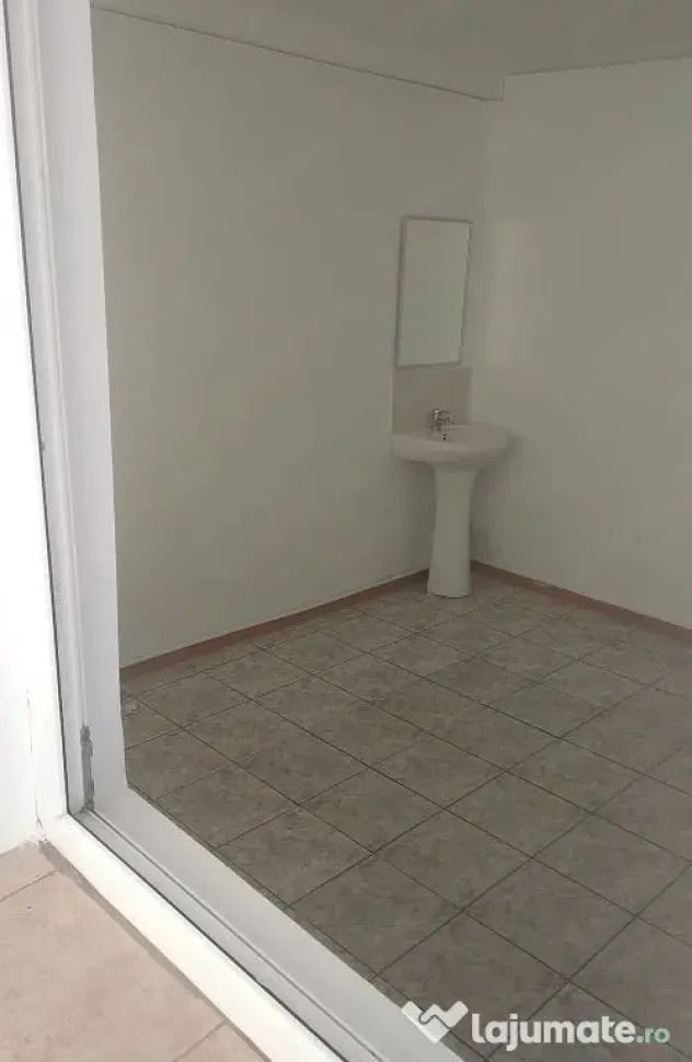 Vanzare apartament parter Bulevardul Ferdinand - Constanta (Constanta)