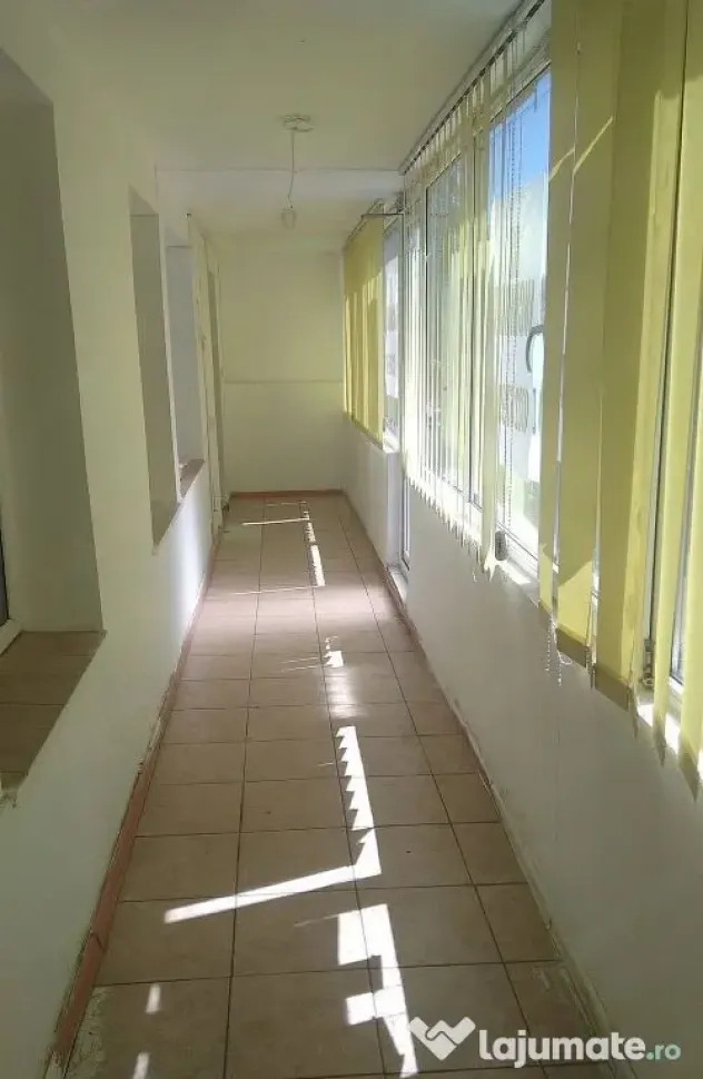 Vanzare apartament parter Bulevardul Ferdinand - Constanta (Constanta)