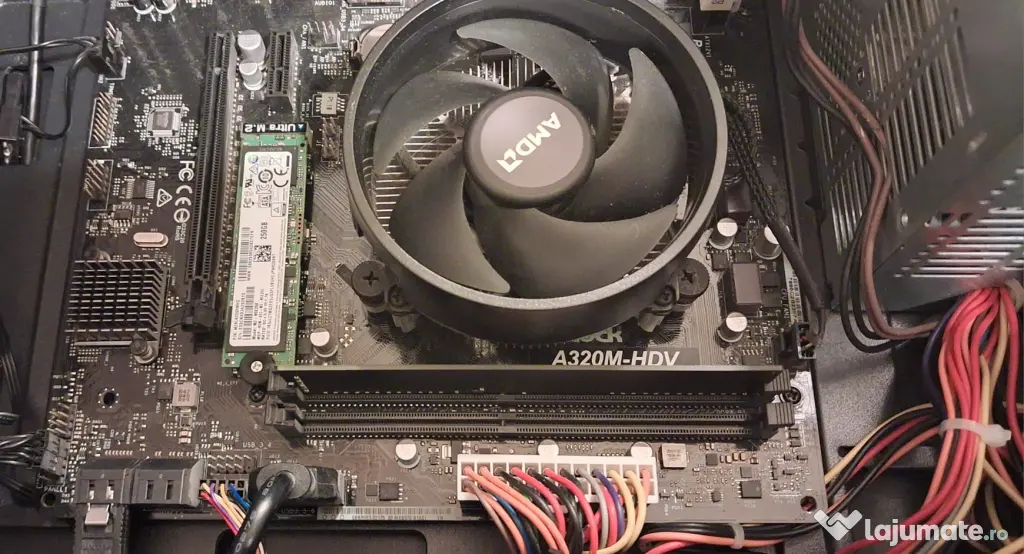 Sistem PC complet AMD Ryzen 3 2200G