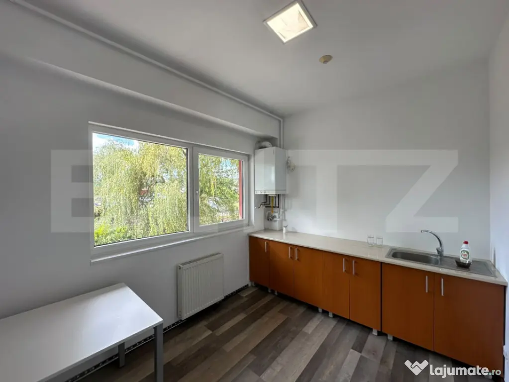 Spațiu birouri modern | 147 mp + terasă | 3 Parcari suprat - Bistrita (Bistrita-Nasaud)