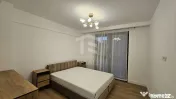 Unirii - Centru - 3 camere - Centrala proprie - mobila la comanda 