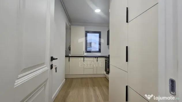 Unirii - Centru - 3 camere - Centrala proprie - mobila la comanda - Bucuresti (Bucuresti-Ilfov)