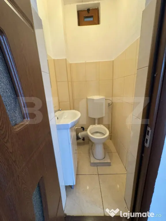 Spațiu comercial de închiriat, 40mp, zona Ecaterina Teodor - Targu Jiu (Gorj)
