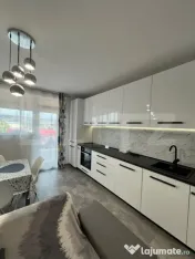 Apartament 2 camere, parcare, petfrliendly, zona Parcul Poli 