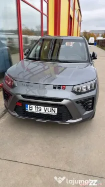 Autoturism aproape nou