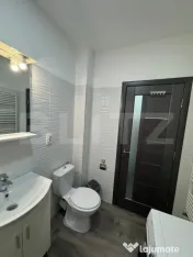 Apartament 2 camere, parcare, zona Teilor 