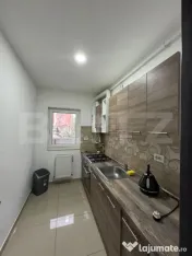 Apartament 2 camere, parcare, zona Teilor 