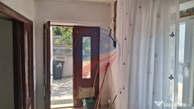 Casa 3 camere, teren 736 mp, de vanzare în Bailesti - Bailesti (Dolj)