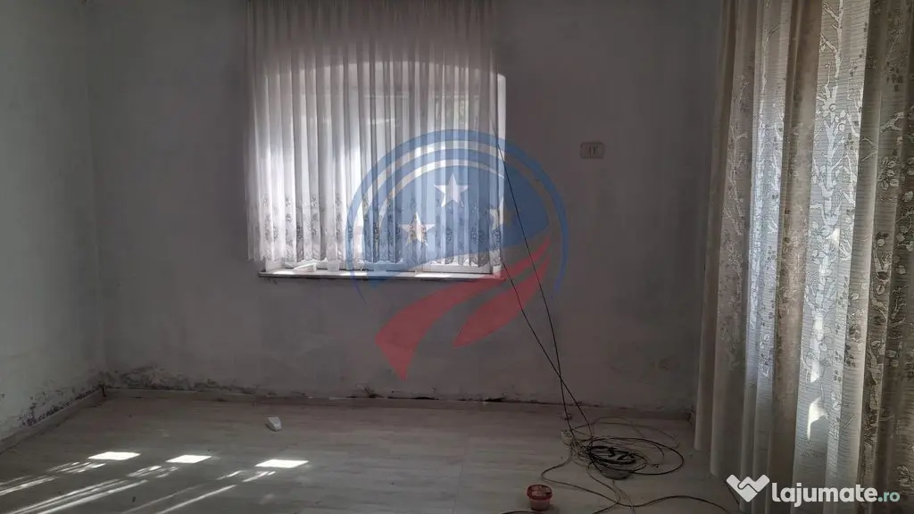 Casa 3 camere, teren 736 mp, de vanzare în Bailesti - Bailesti (Dolj)