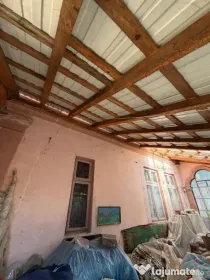 Casa 80 mp, teren 1683 mp, zona Cosoveni