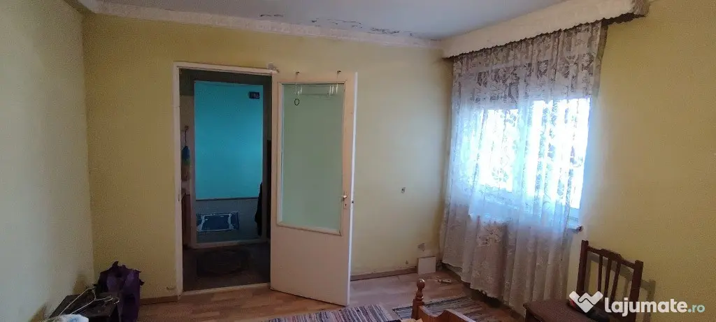 Apartament 2 camere P.Tineretului etaj 3 - Botosani (Botosani)