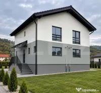 DUPLEXURI CU 3 SAU 4 CAMERE