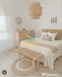 Apartament 2 camere + curte- disponibil pentru predare