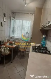 Apartament 3 camere- boxa+ 2 locuri de parcare 