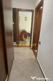 Apartament 3 camere- boxa+ 2 locuri de parcare 